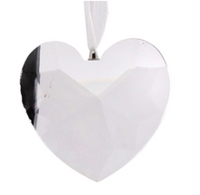 Load image into Gallery viewer, Glass Prism Heart